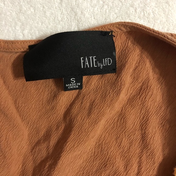 Vici mustard top - Picture 5 of 5